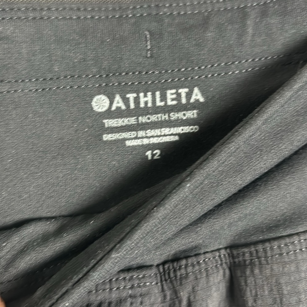 Athleta Black Athletic Shorts Moisture-Wicking Mid-Thigh - Picture 3 of 6